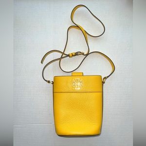 TORY BURCH Britten Mini Bucket Bag Goldfinch